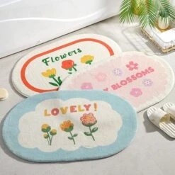 Circle Kawaii Floral Oval Bathroom Mat