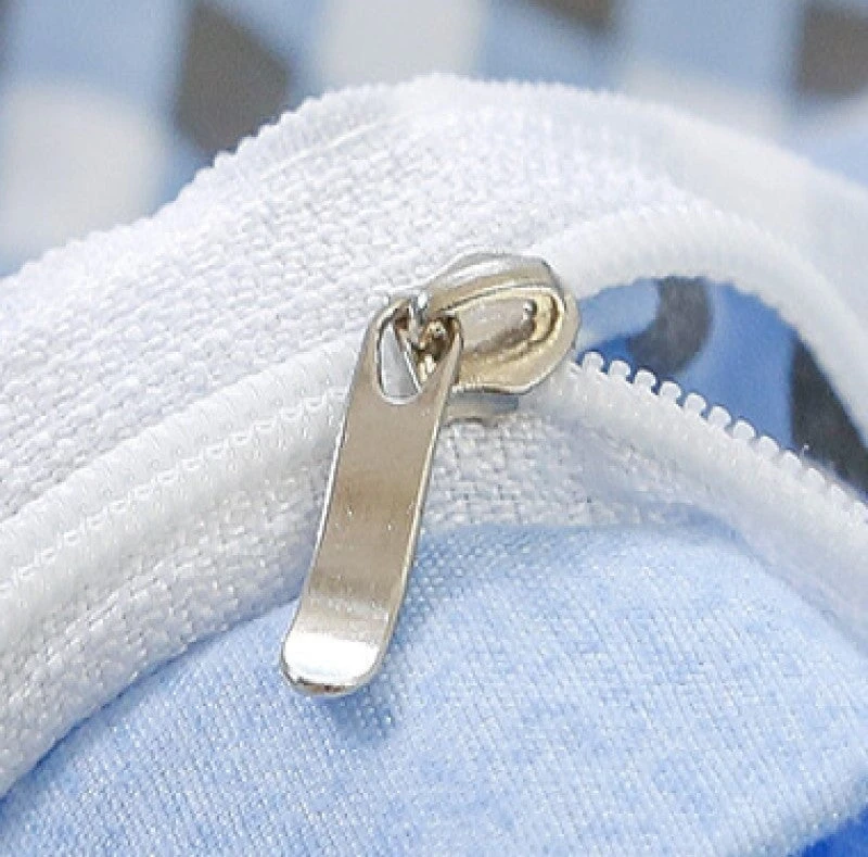 Dreamy Blue Clouds Checked 120gsm Polyester Bedding Set - Image 5