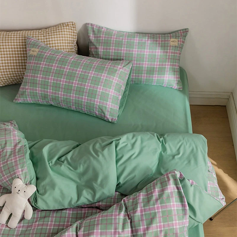 Green Two-Tone Checked Plaid Bedding Set - Image 5