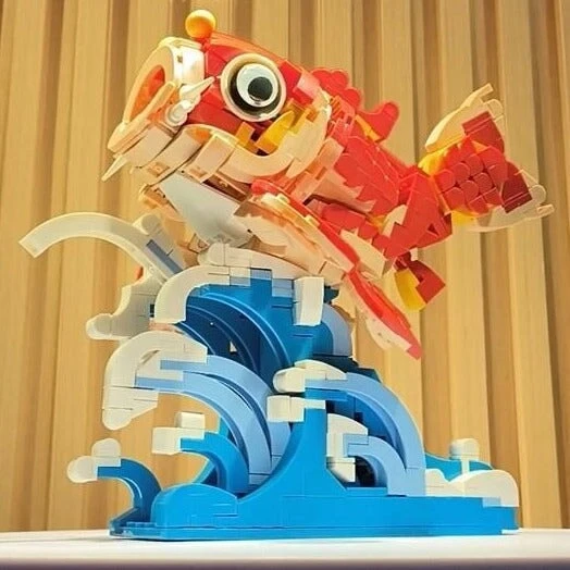 Lucky Red Fish Wave Micro Building Set - Image 7