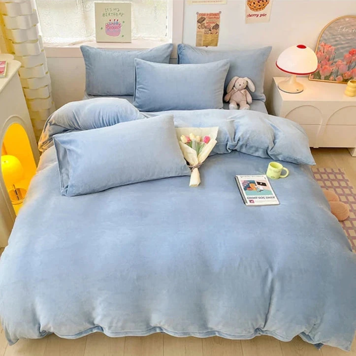 Milky Blue Brown Velvet Fleece 350gsm Bedding Sets - Image 9