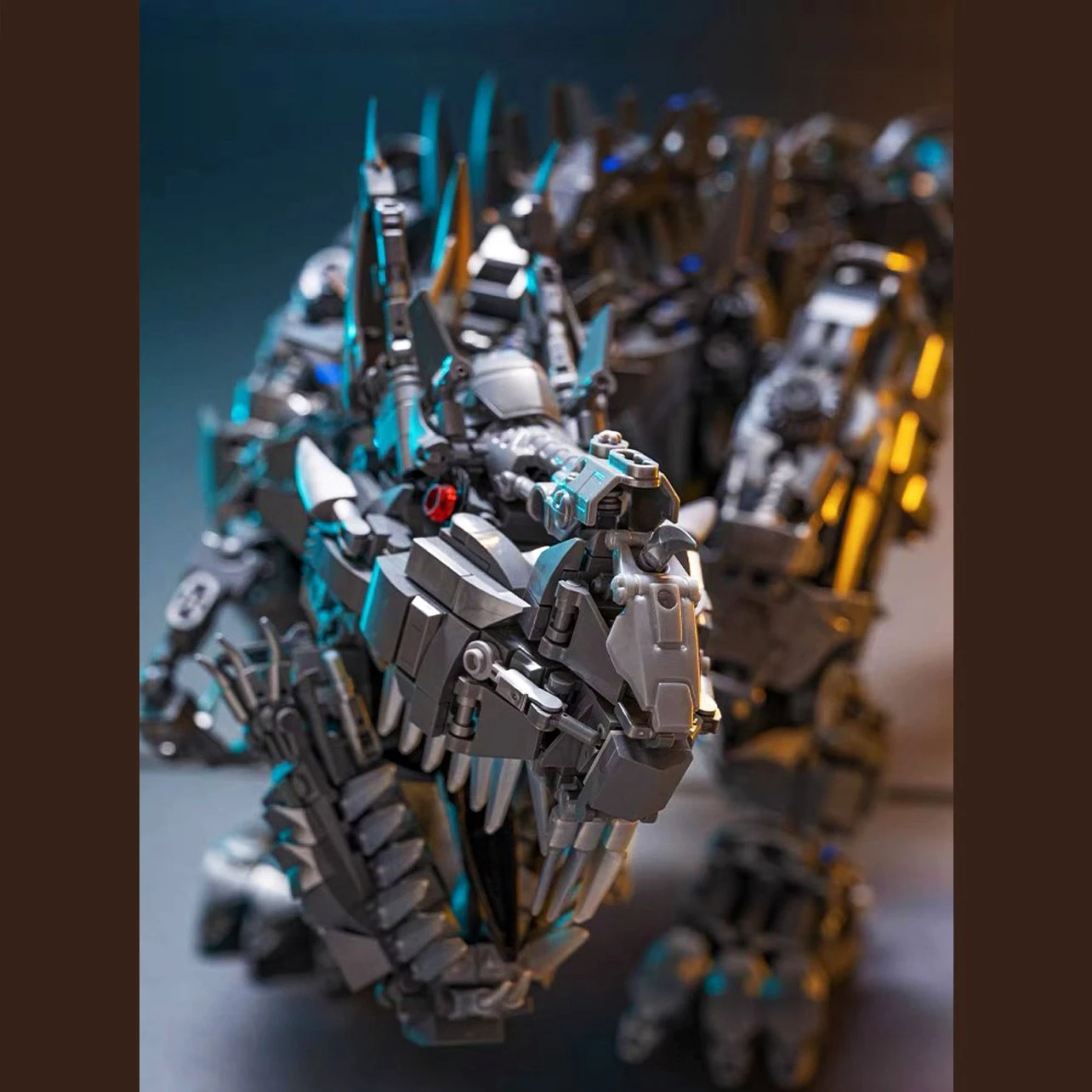 Super Mech Colossal Carnotaurus Dinosaur Building Set - Image 14