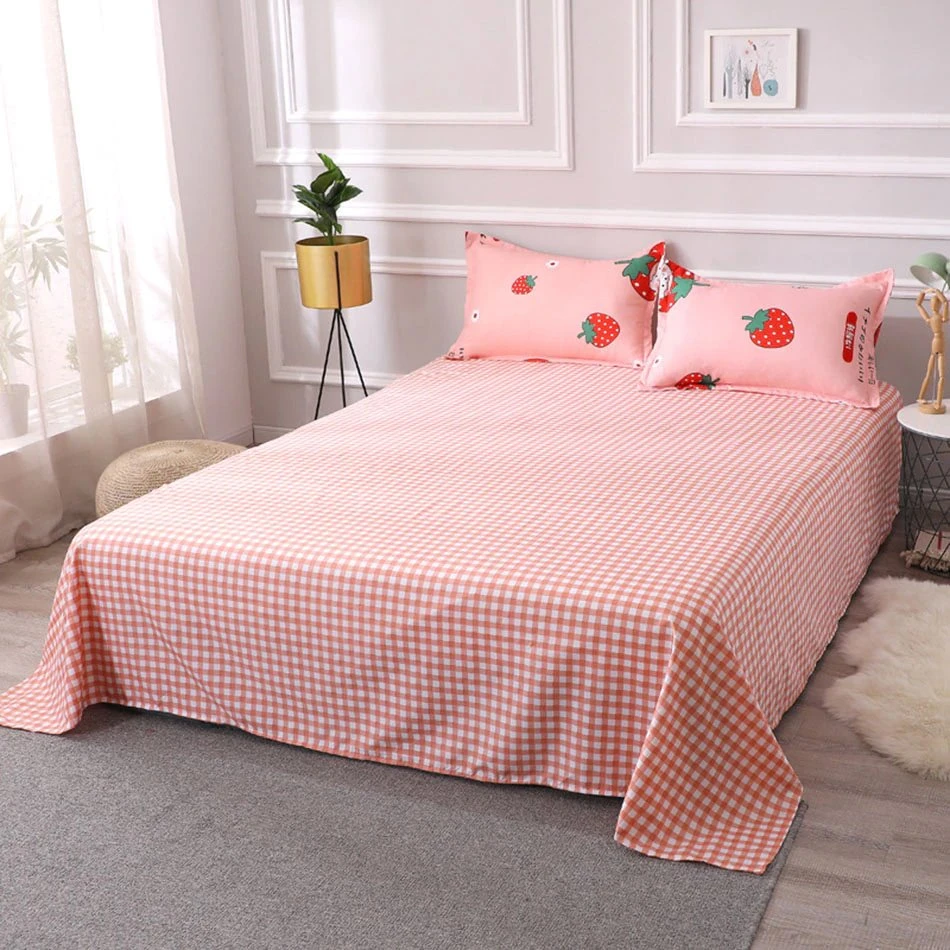 Sweet Strawberry Print Bedding Set - Image 4